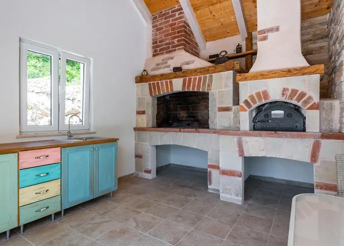 Konavoski Miri 그루다