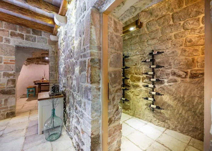 Konavoski Miri * 그루다